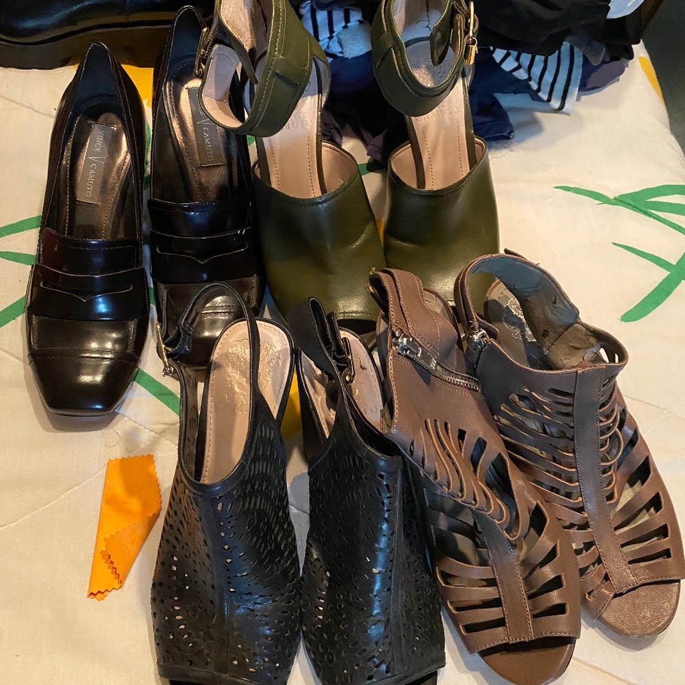 One lot of Vince Camuto like new very trendy shoes.